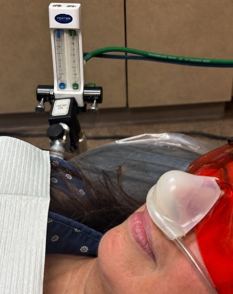 Nitrous oxide delivery system in a treatment room